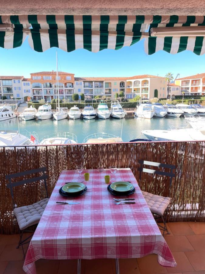 Port Cogolin Vue Bateau Daire Dış mekan fotoğraf