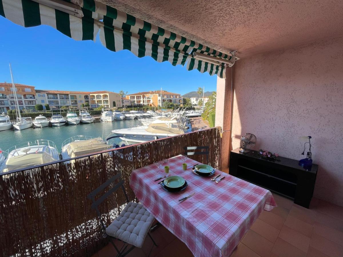Port Cogolin Vue Bateau Daire Dış mekan fotoğraf